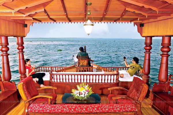 honeymoon-houseboat-2 (4)