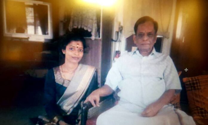 Dr-M-Balasubramaniam-K-S-Resmi-2002 (1)