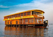 Luxury Houseboat in Alleppey: What a Night on Vembanad Actually Feels Like luxury houseboat in alleppey